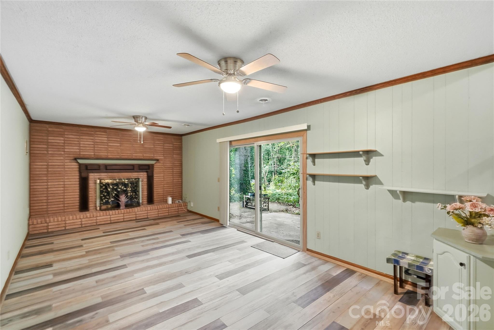 4819 Carousel Drive