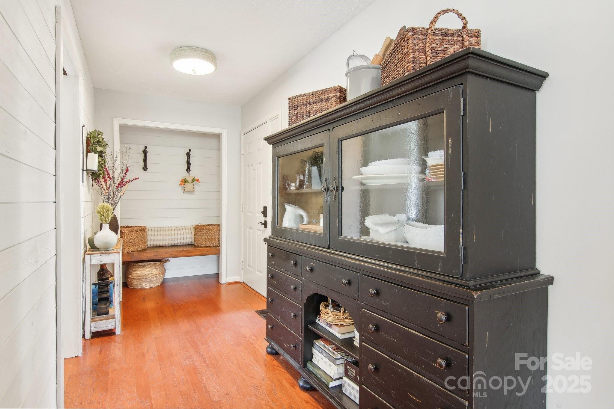 80 Laurel Ridge Place