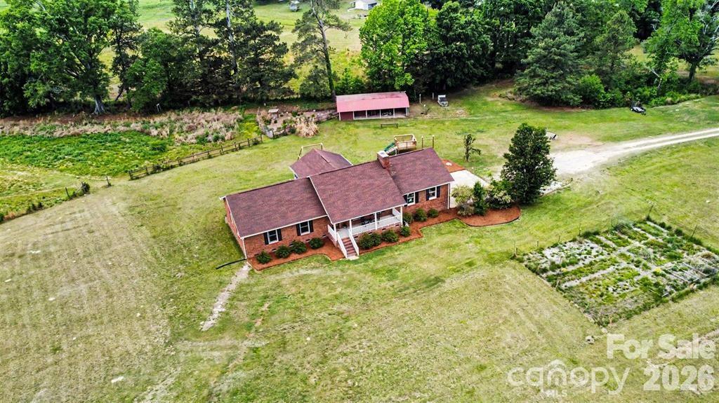 650 Monticello Road