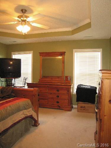 Steele Meadows - Residential Lease