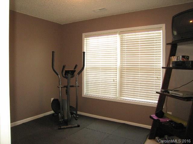 Steele Meadows - Residential Lease