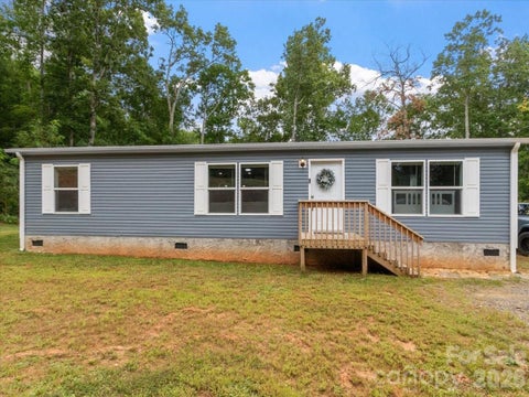 Photo of 472 Laurel Heights Drive, Burnsville, NC 28714 (MLS # 4423803)