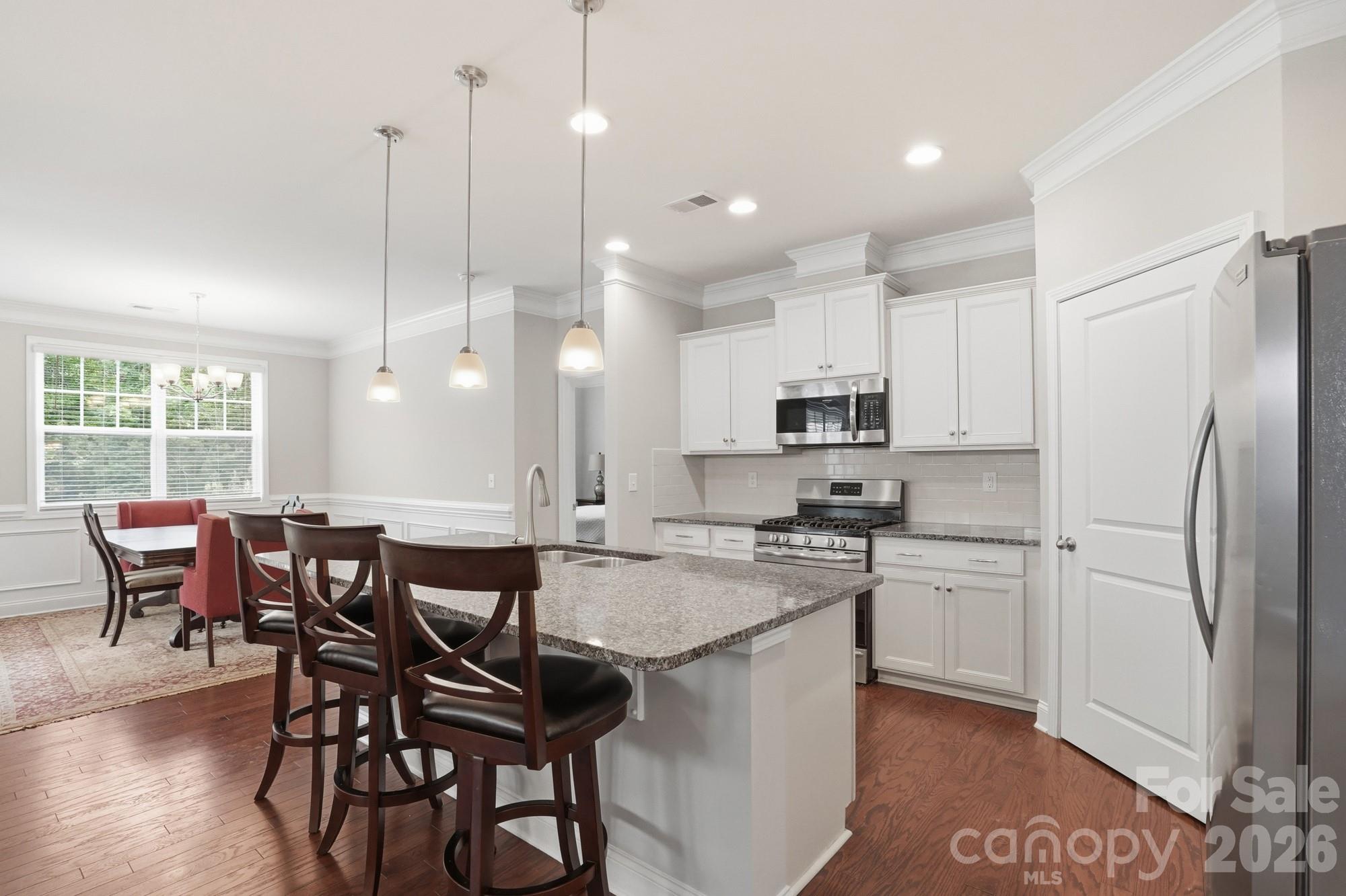 5032 Lydney Circle