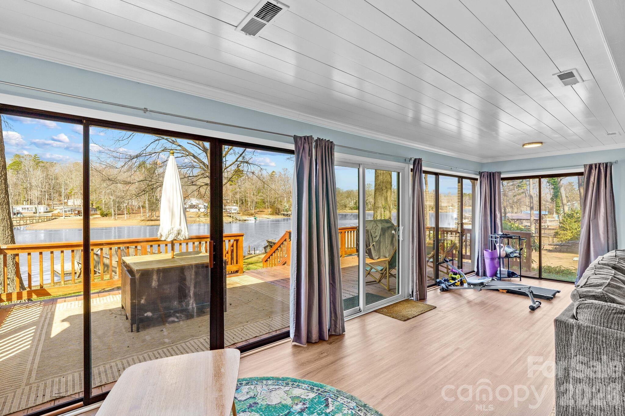 Hickory Point - Residential