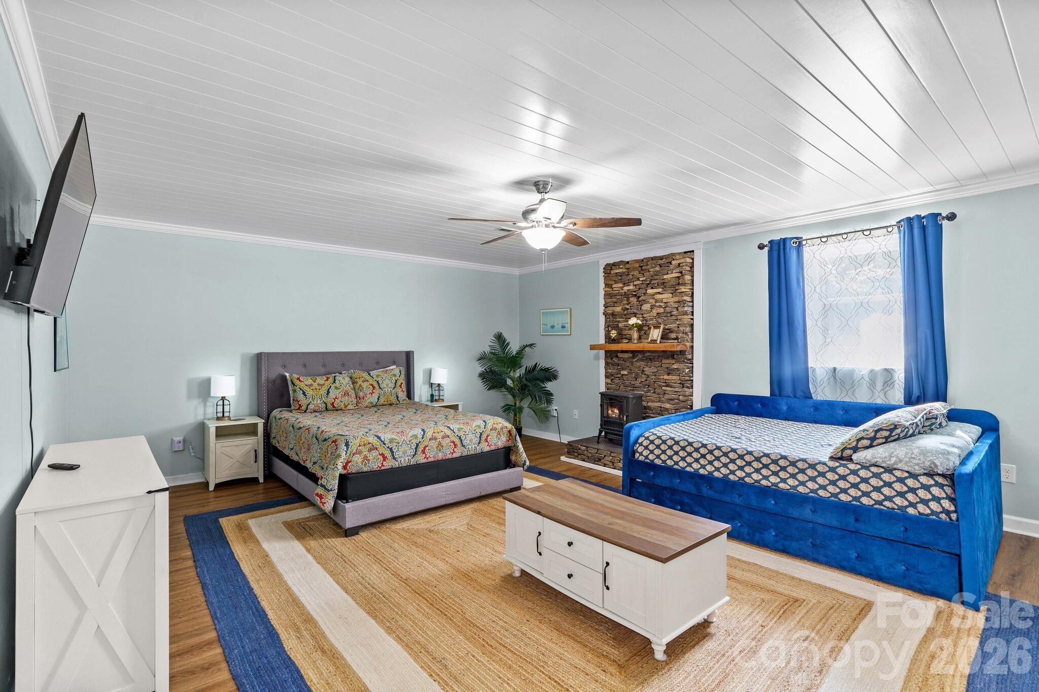 Hickory Point - Residential