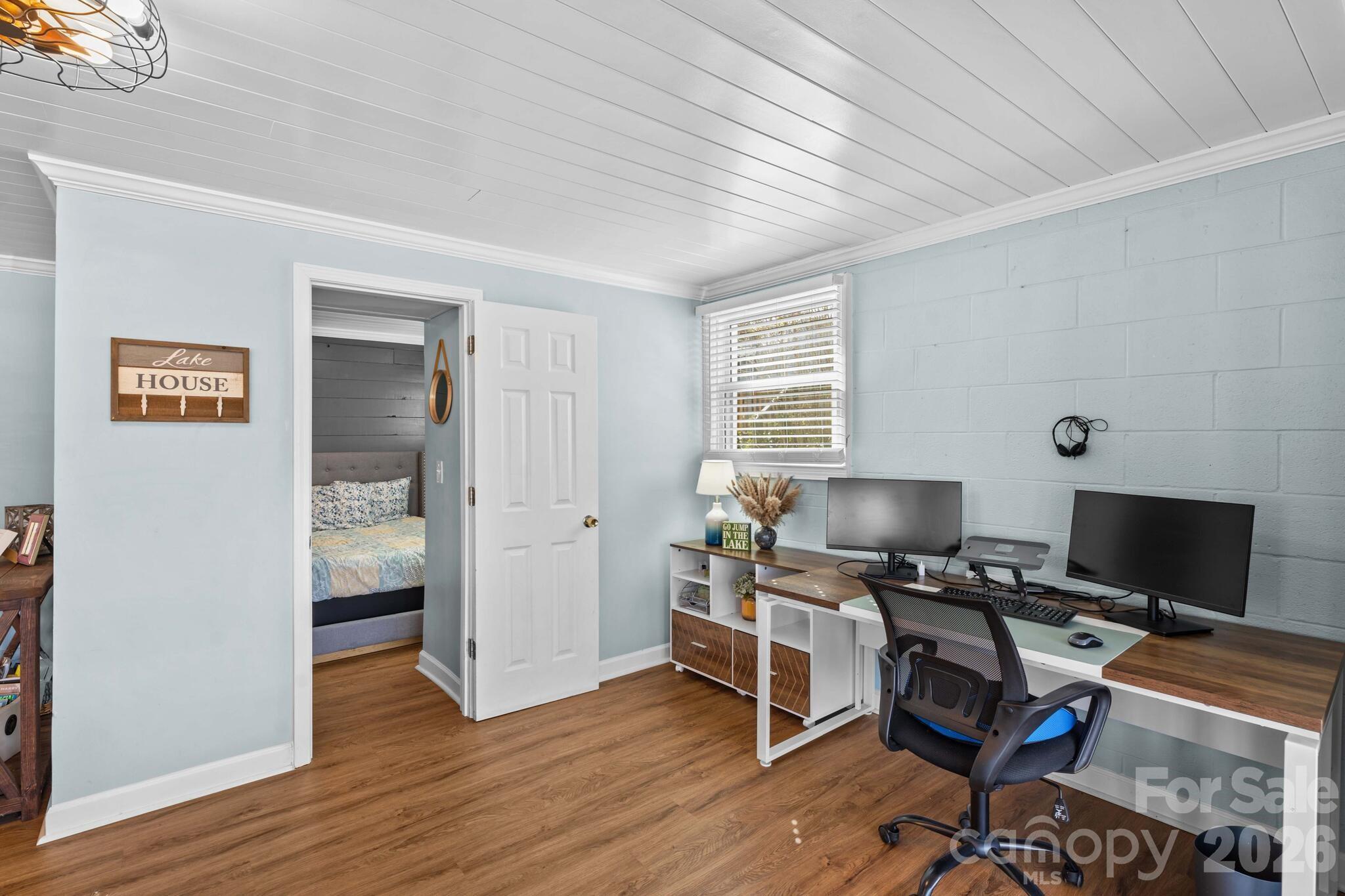 Hickory Point - Residential