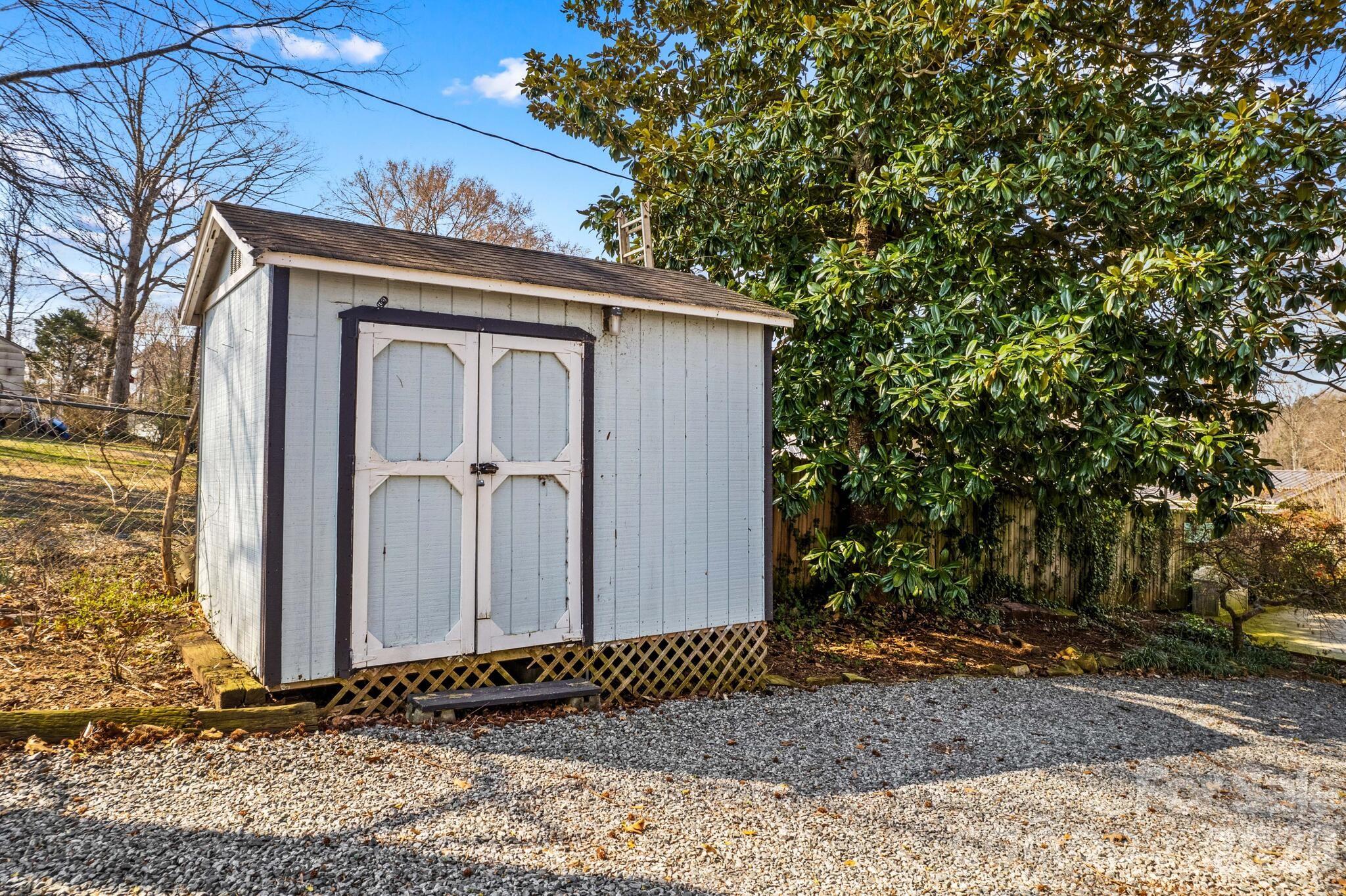 Hickory Point - Residential