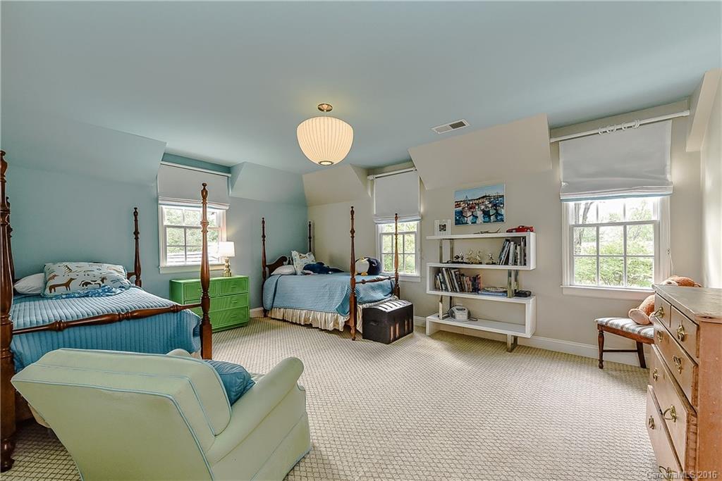 Barclay Downs - Residential