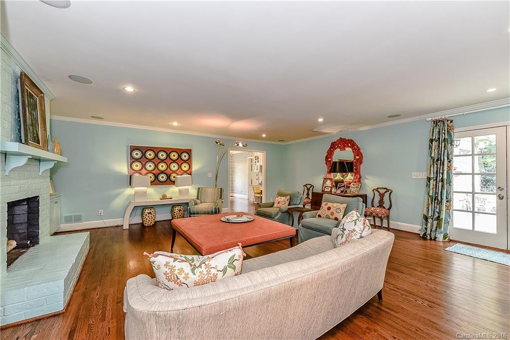 Barclay Downs - Residential