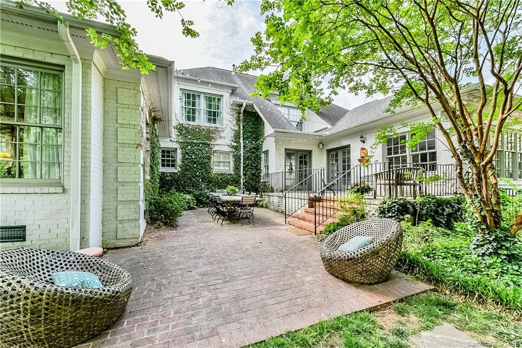 Barclay Downs - Residential