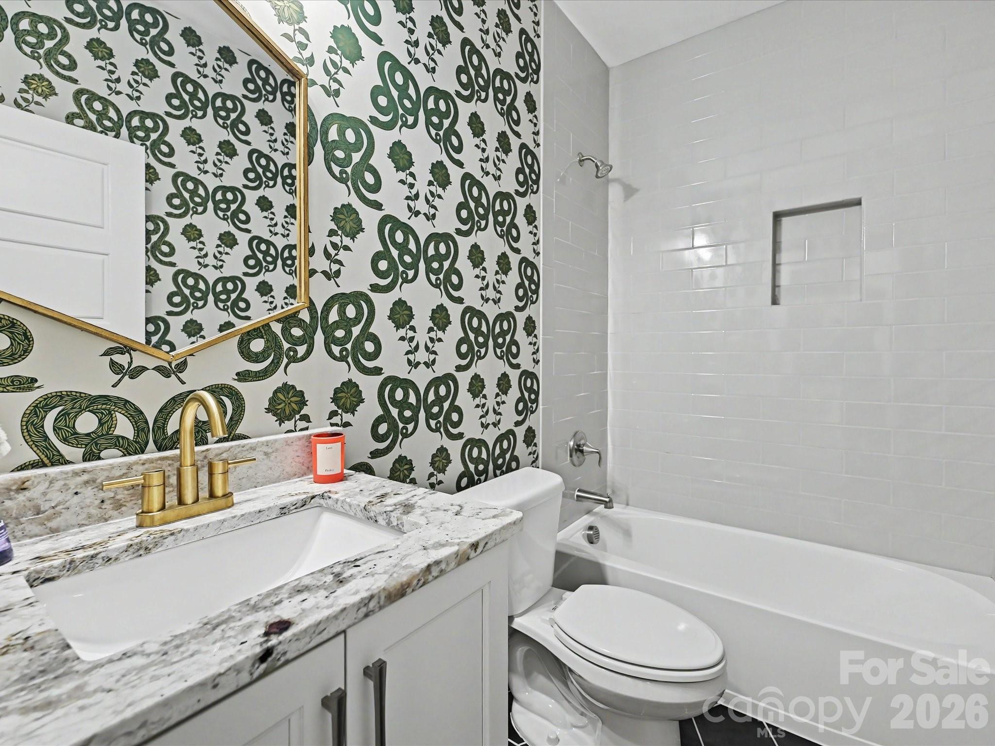 Lakefront Woods - Residential