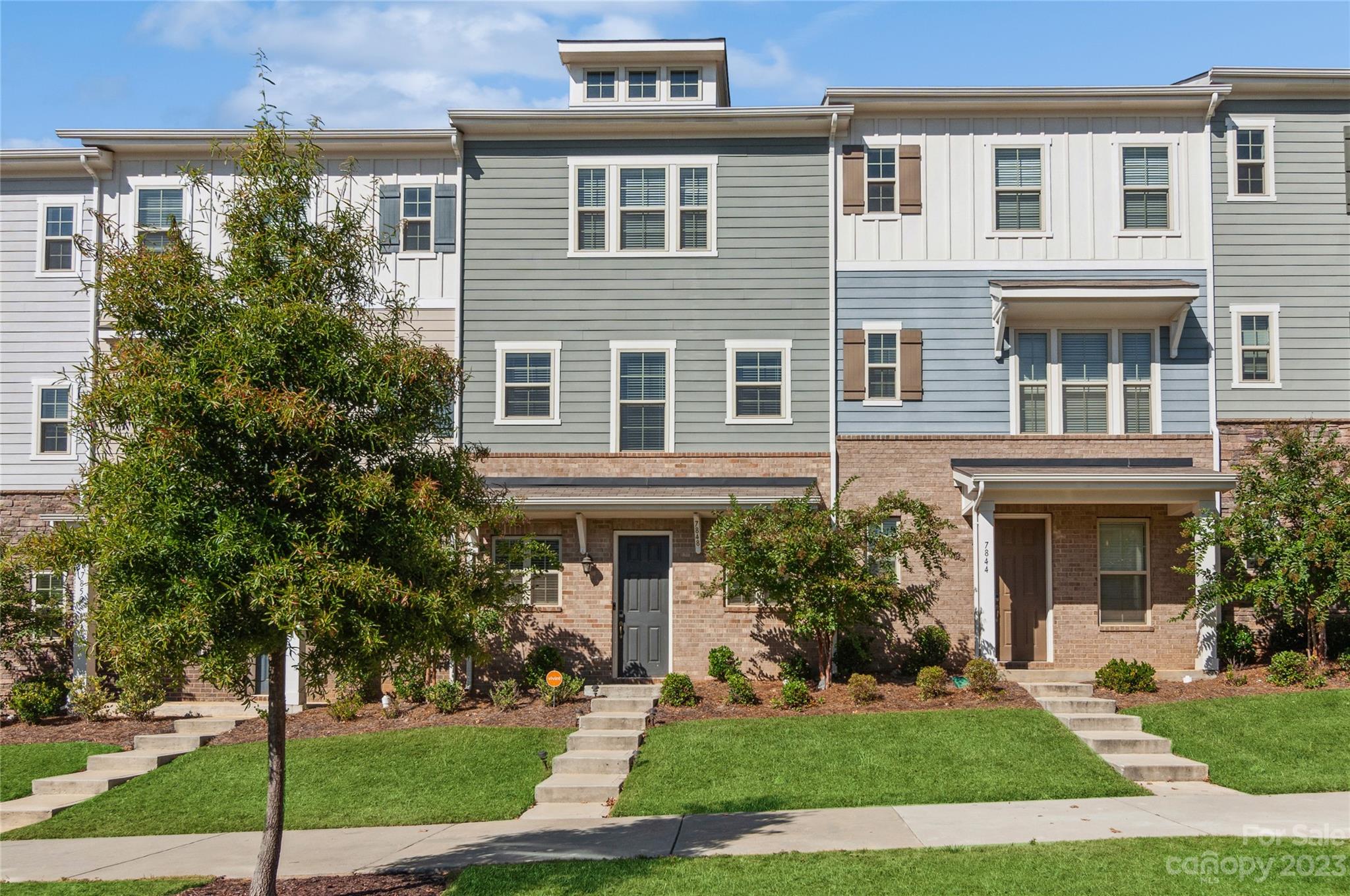 Hadley at Arrowood Station - Residential