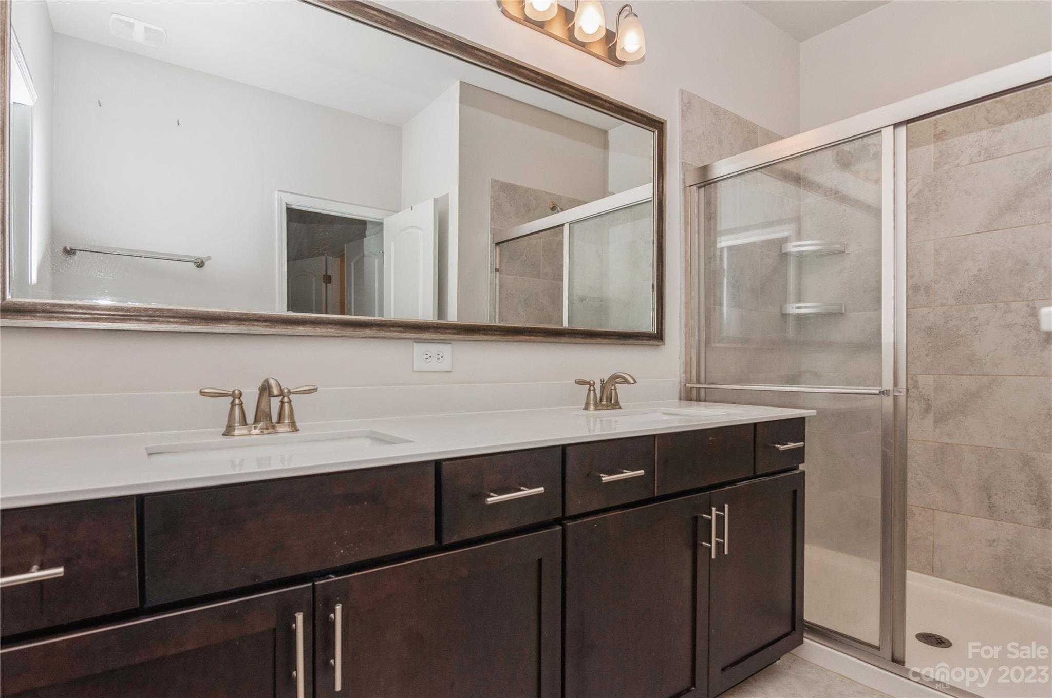 Hadley at Arrowood Station - Residential