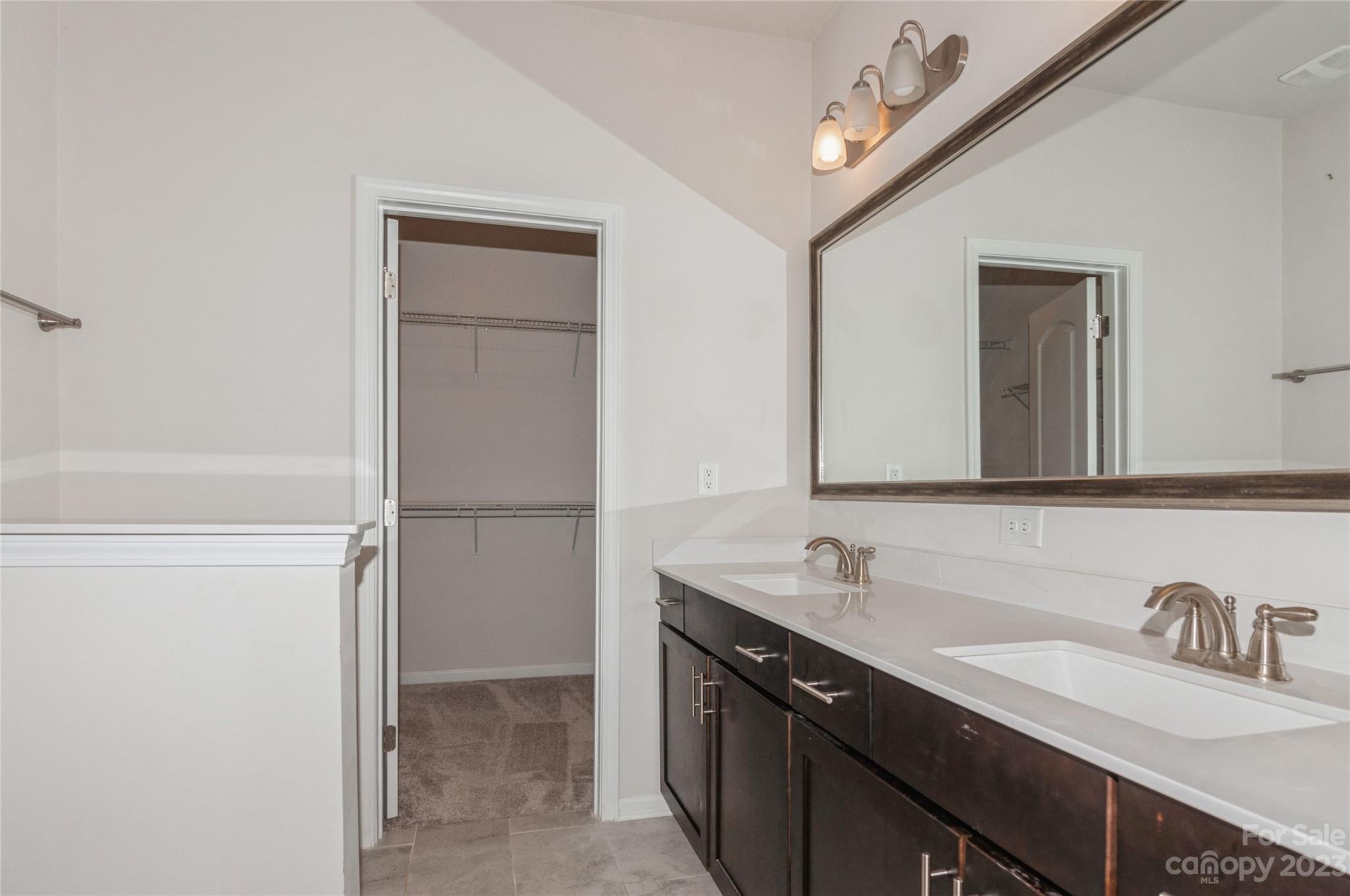 Hadley at Arrowood Station - Residential