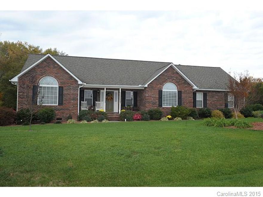 Lovely home with cathedral and vaulted ceilings, paladium windows, fireplace with gas logs. Master bath with jetted tub, separate shower, dual vanities. Extra room off master suite would be great for office, craft room, or exercise room. Irrigation system, landscaping, solor attic fans. Kitchen countertops, back splash, light on kitchen sink, new carpet in master bedroom. Home is wired for generator.  Separate laundry room. Deck over looking large back yard.