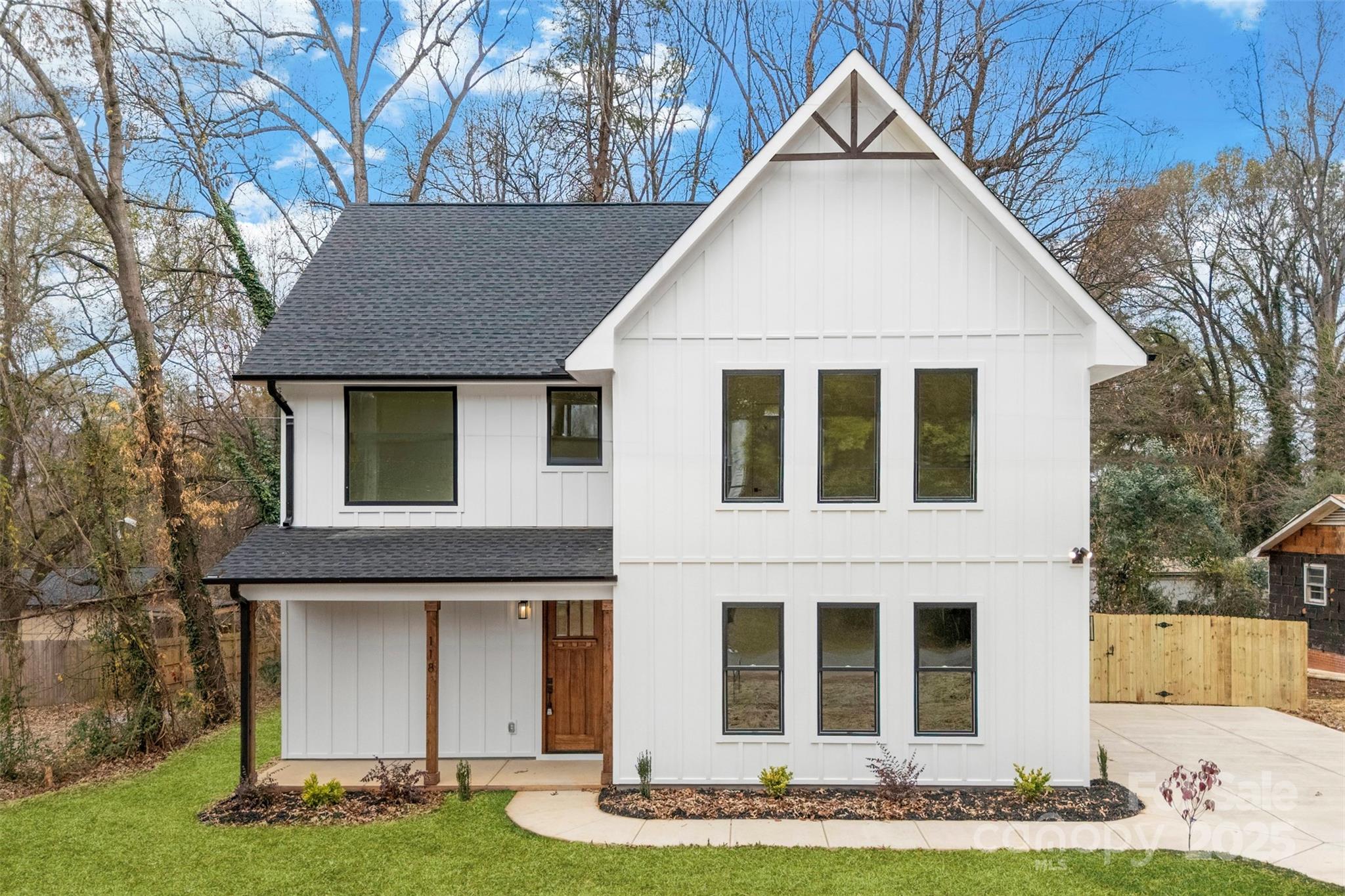 118 Greenwood Avenue