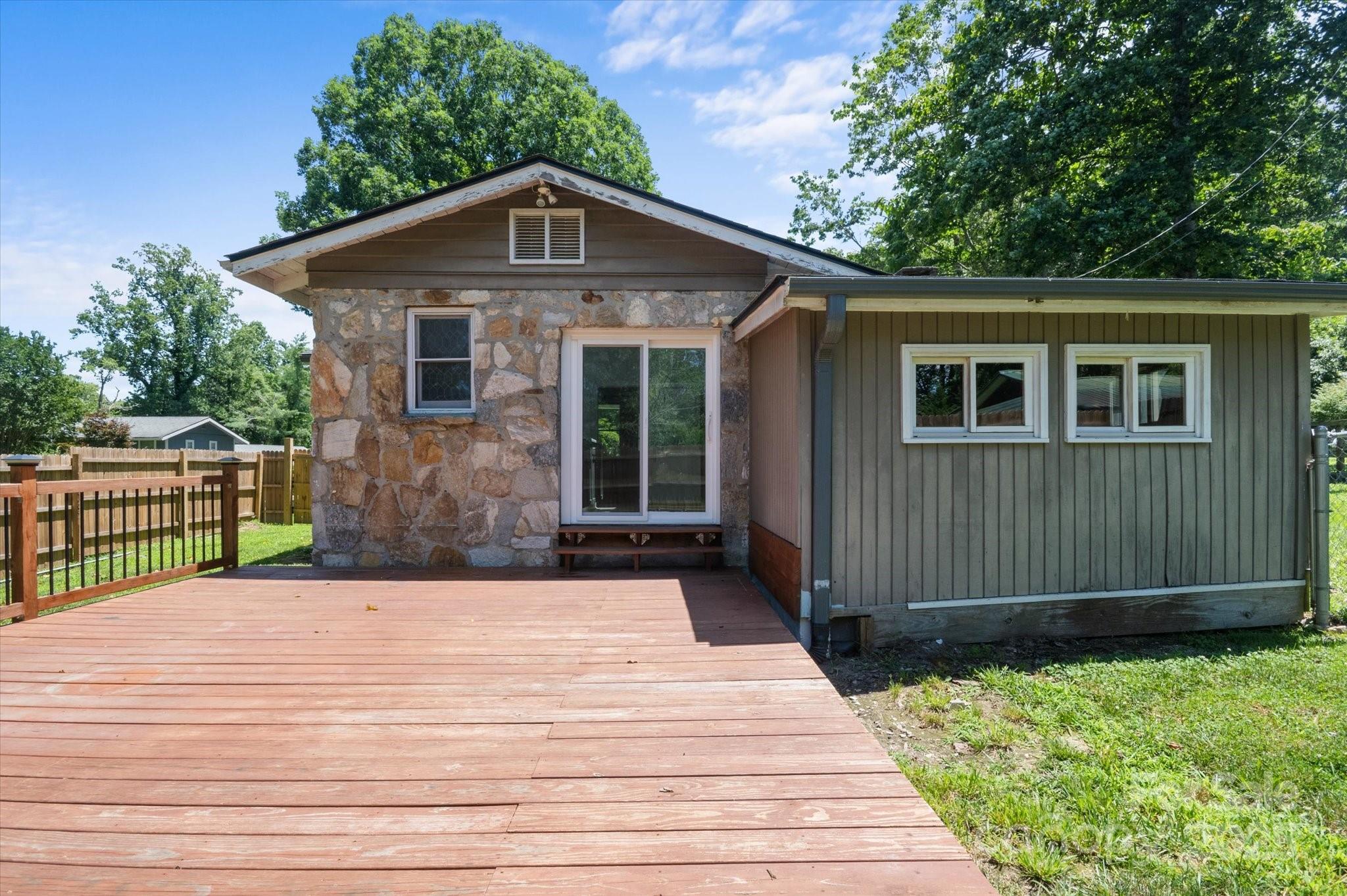 Mountain Home - Residential