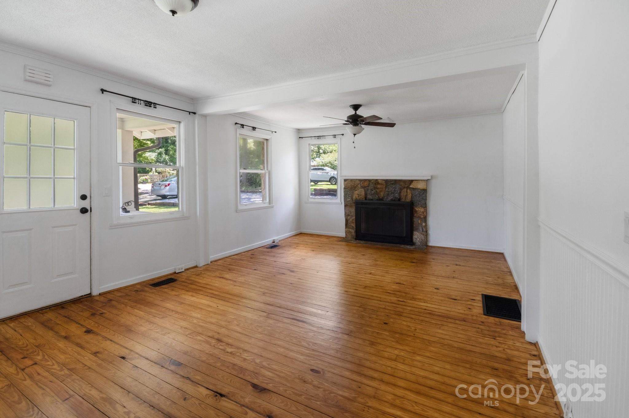 Mountain Home - Residential