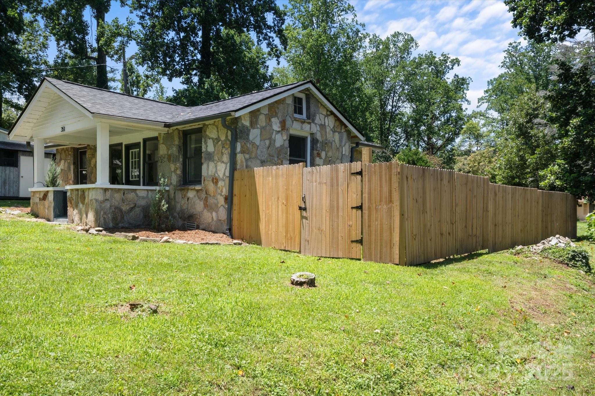 Mountain Home - Residential