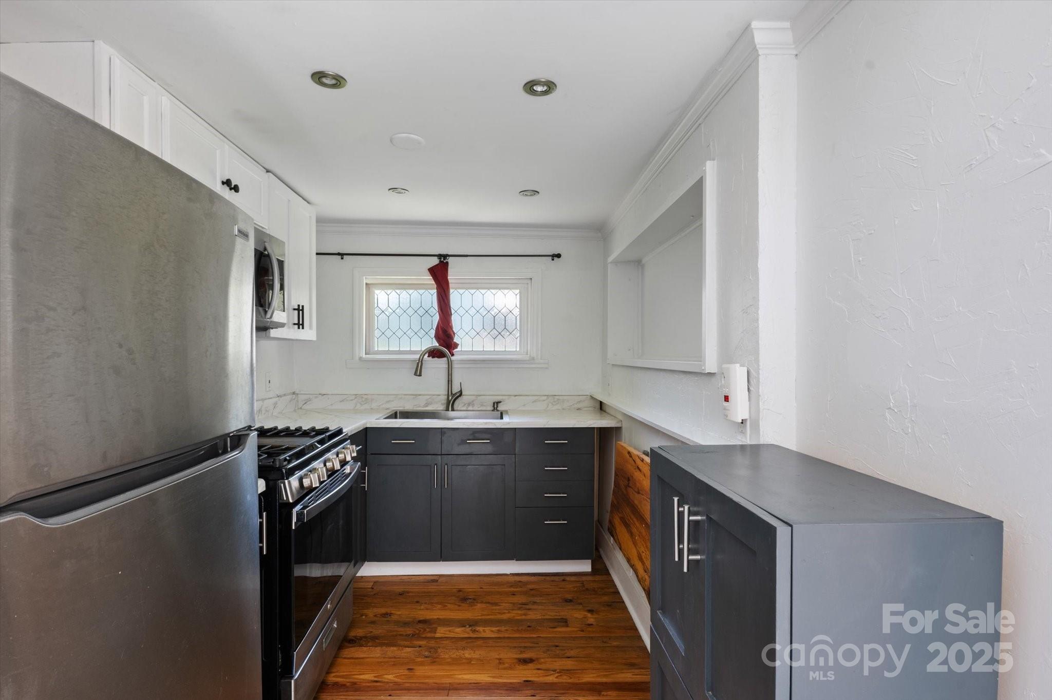 Mountain Home - Residential