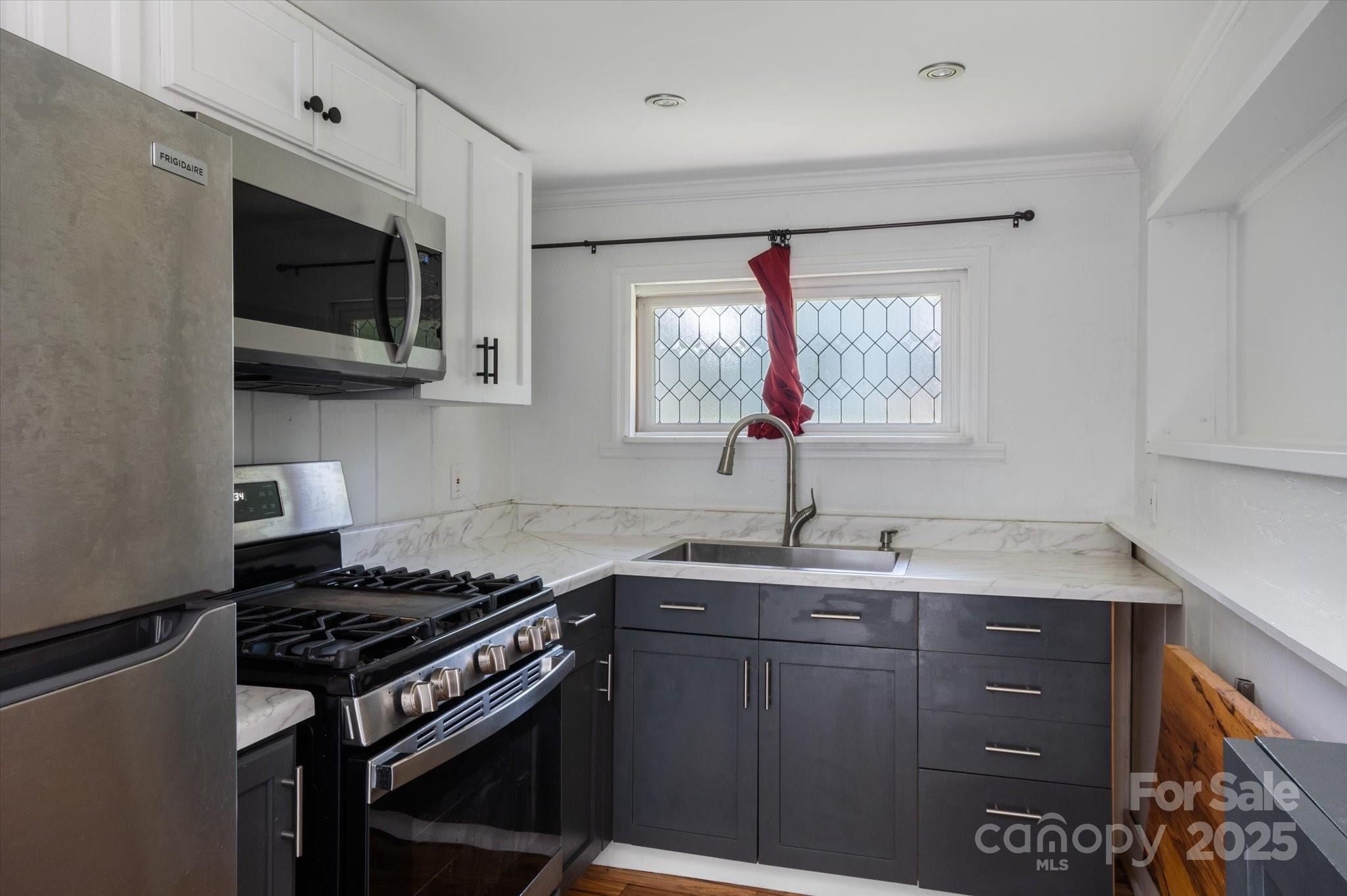 Mountain Home - Residential