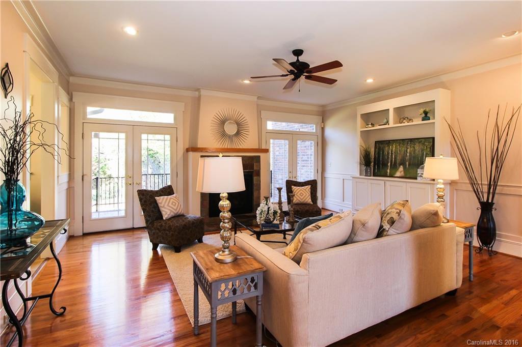 Spring Branch Glen - Residential