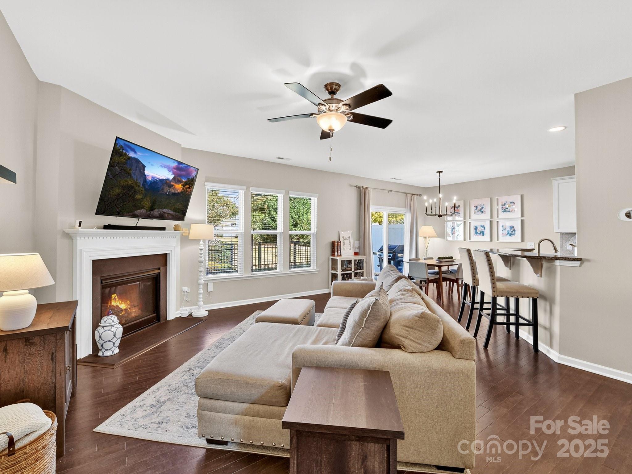 Park South Station - Residential