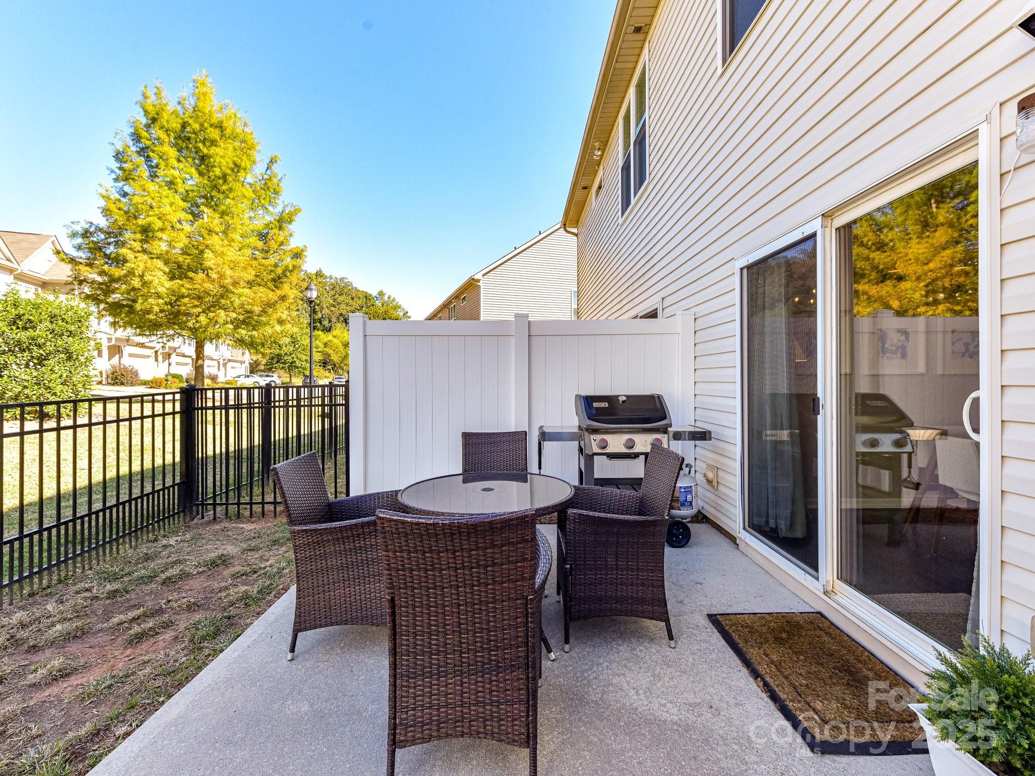 Park South Station - Residential