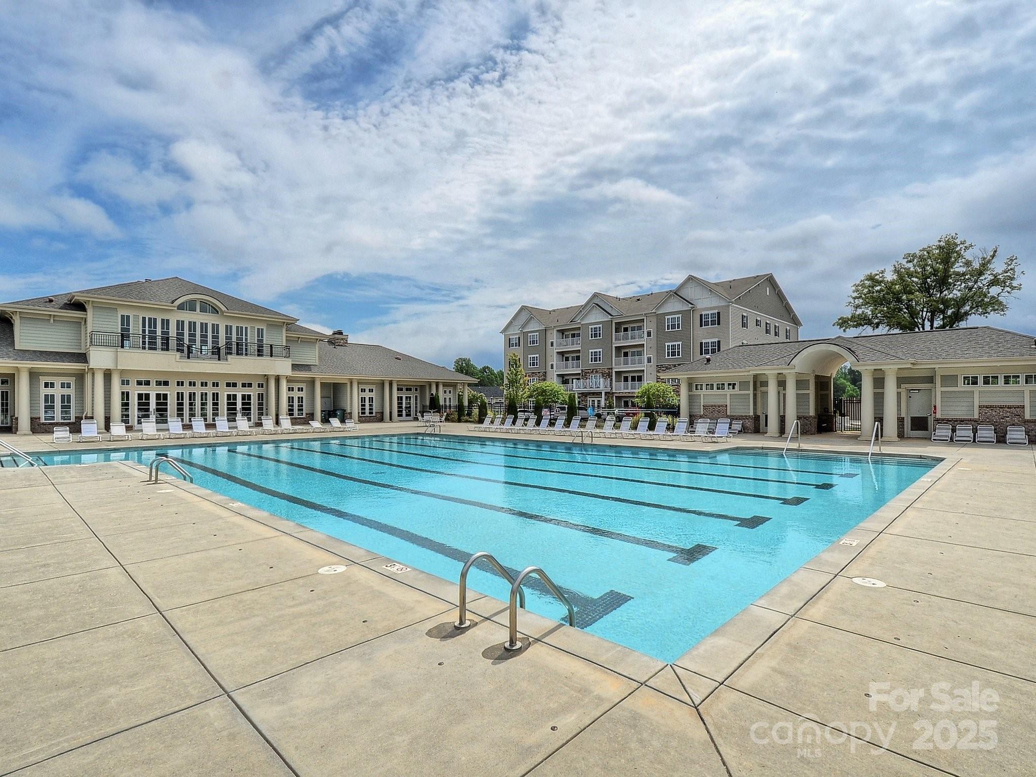 Park South Station - Residential