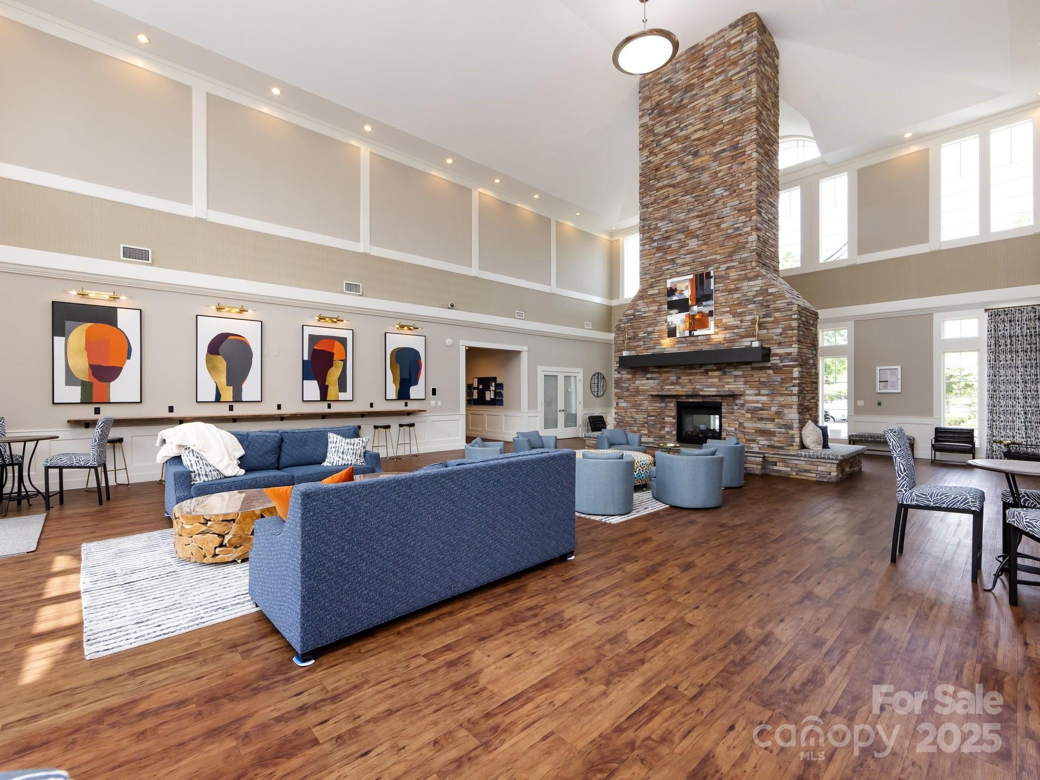 Park South Station - Residential