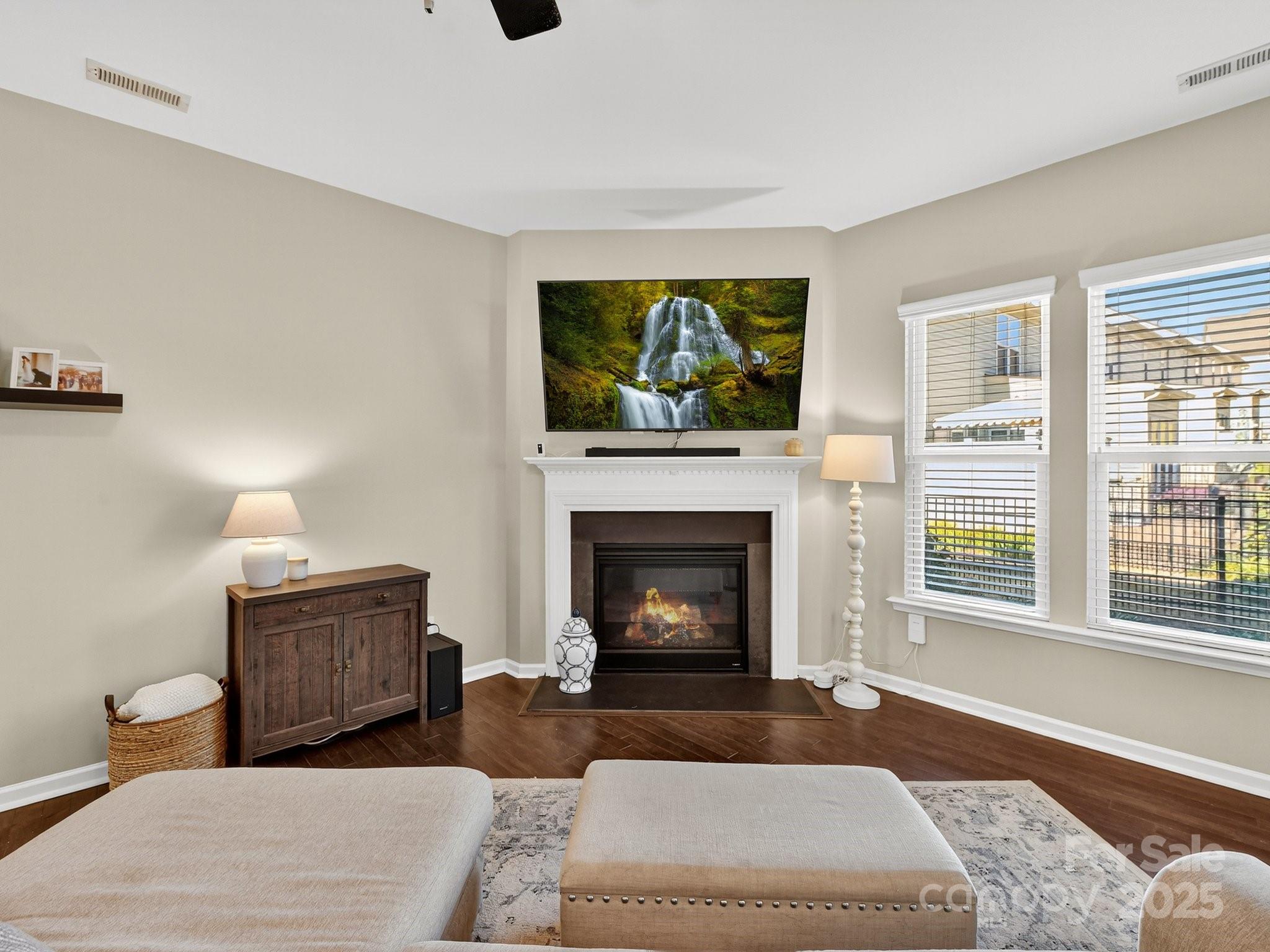 Park South Station - Residential