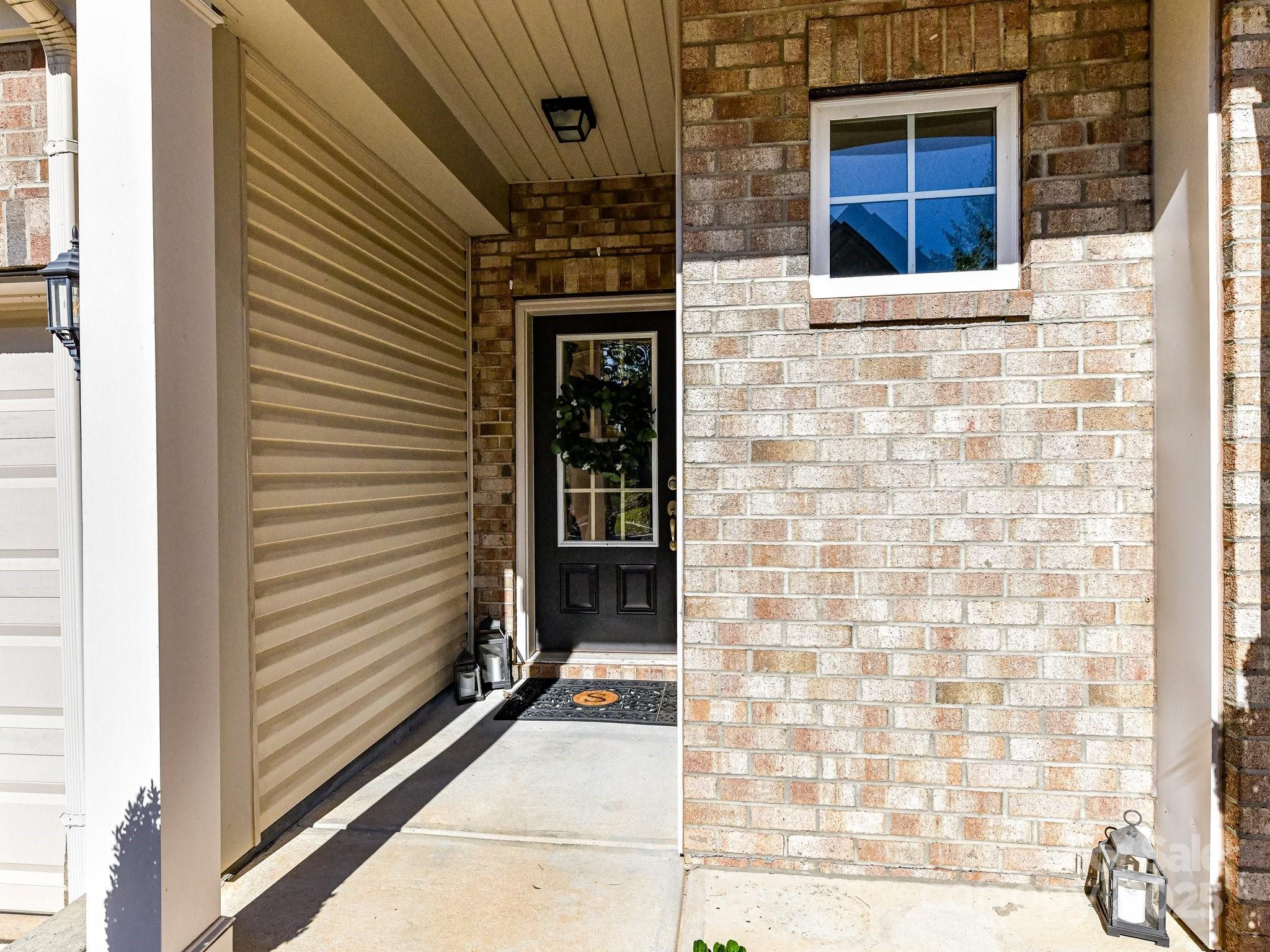 5111 Mount Clare Lane