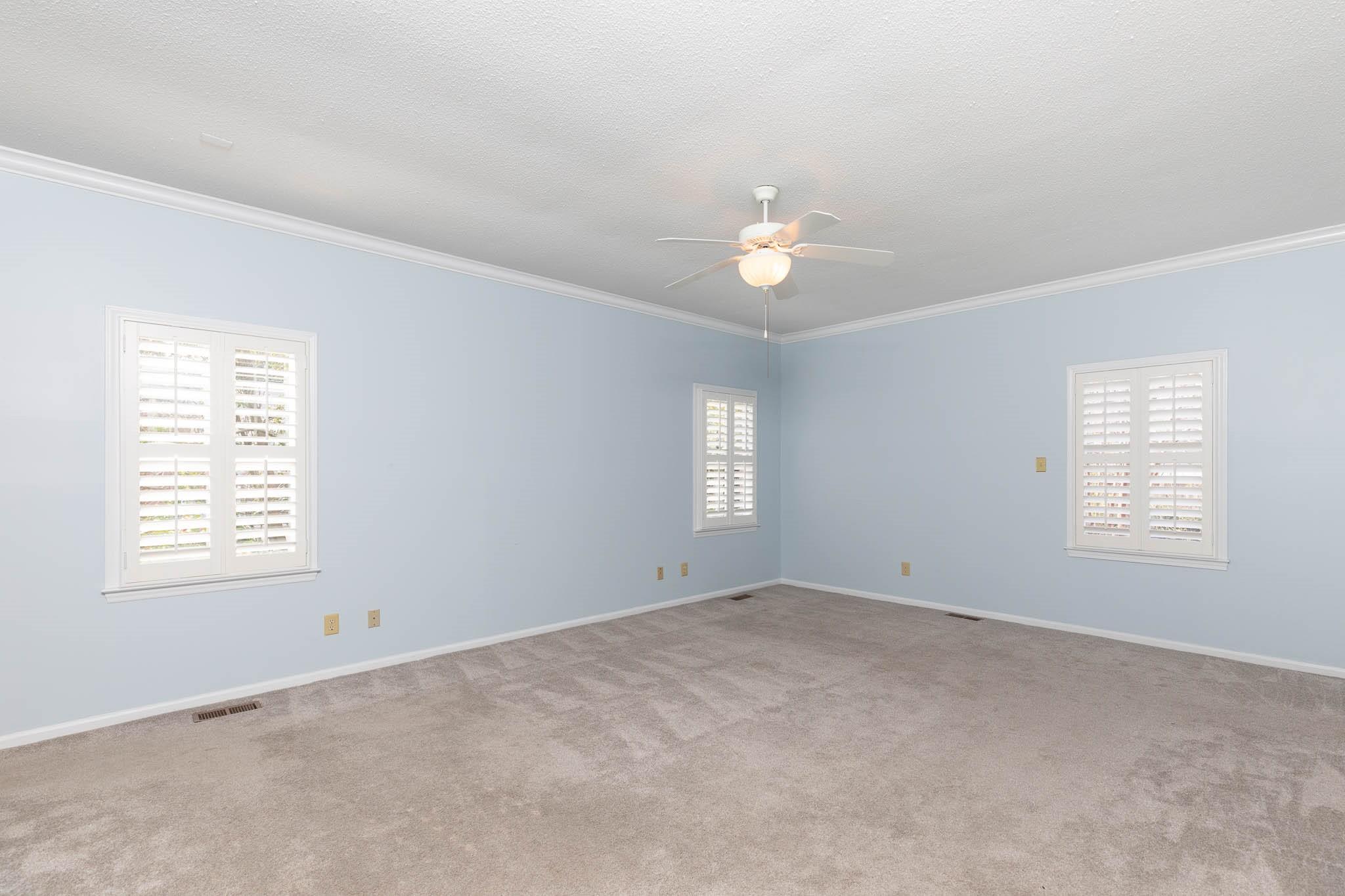 Seventeen Acres - Residential