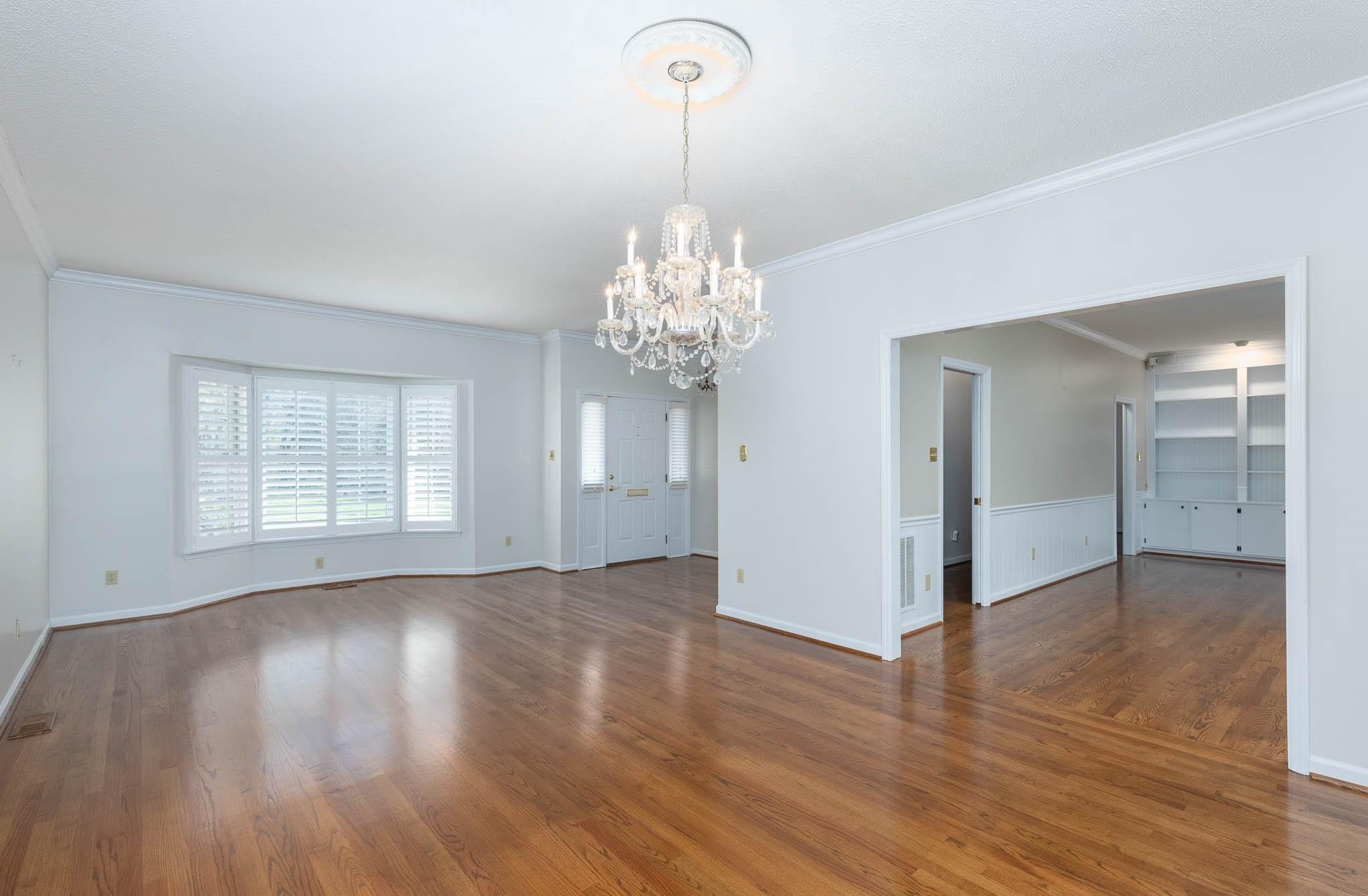 Seventeen Acres - Residential