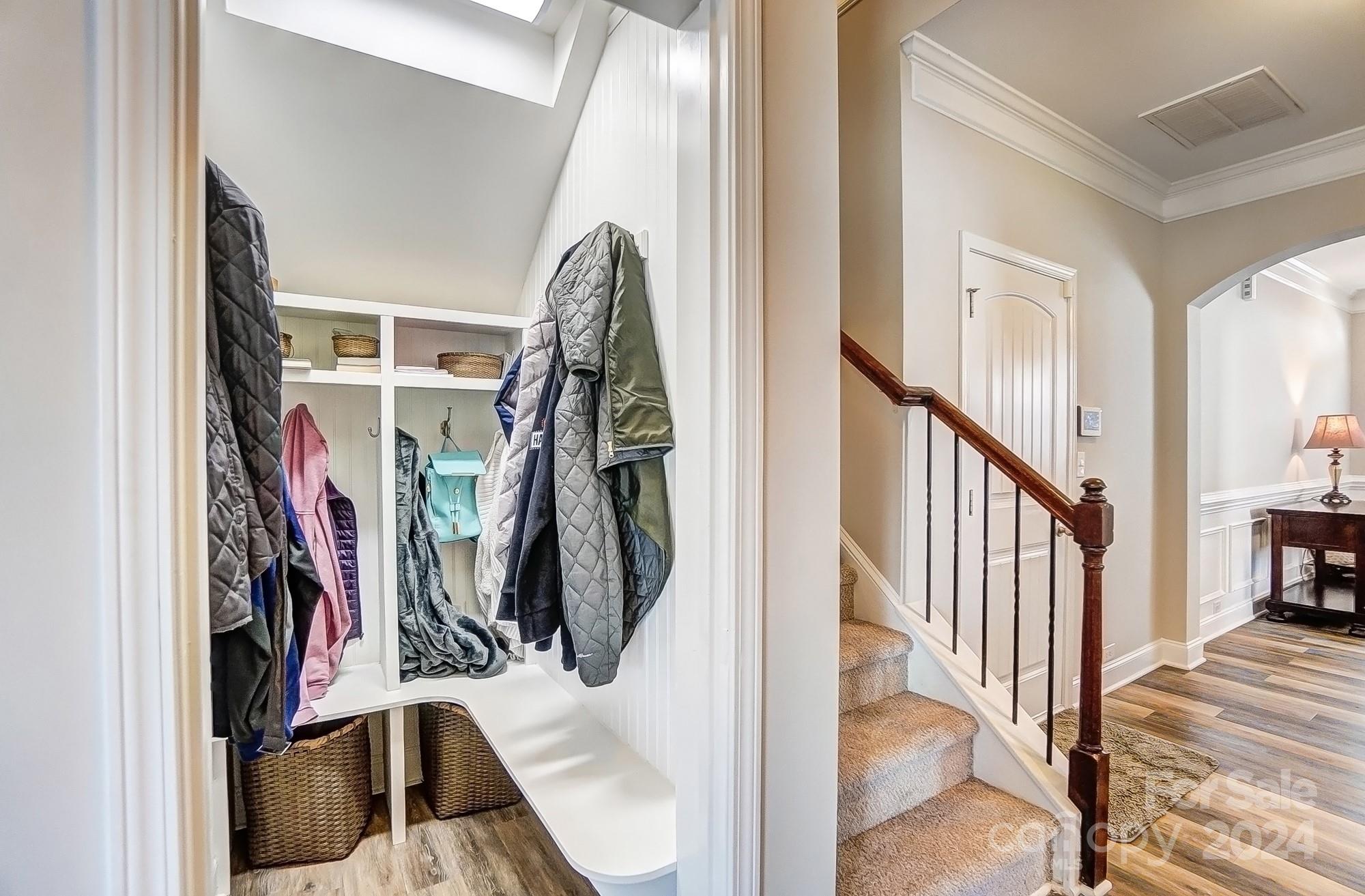 Lake Ridge - Residential