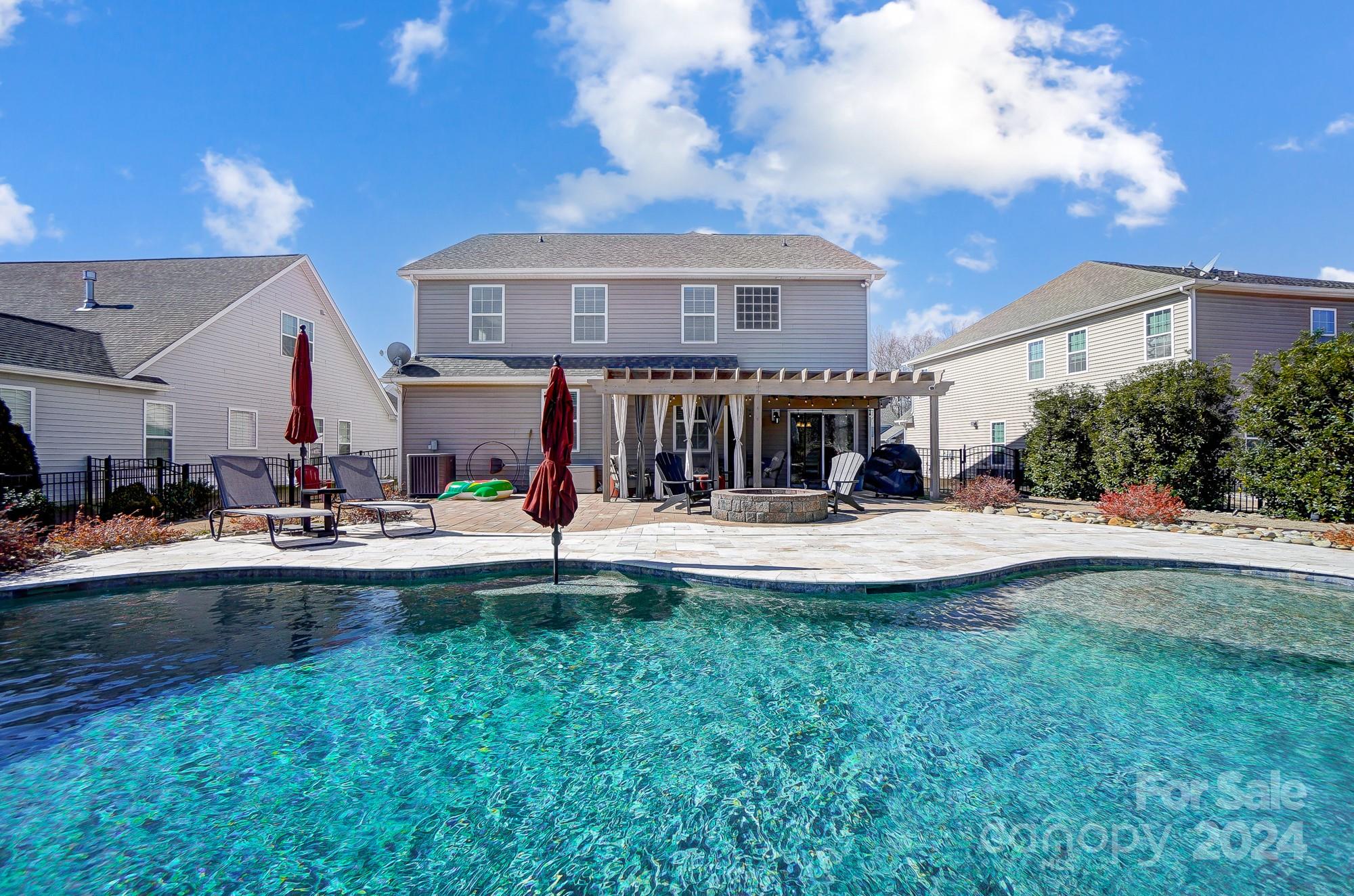 Lake Ridge - Residential