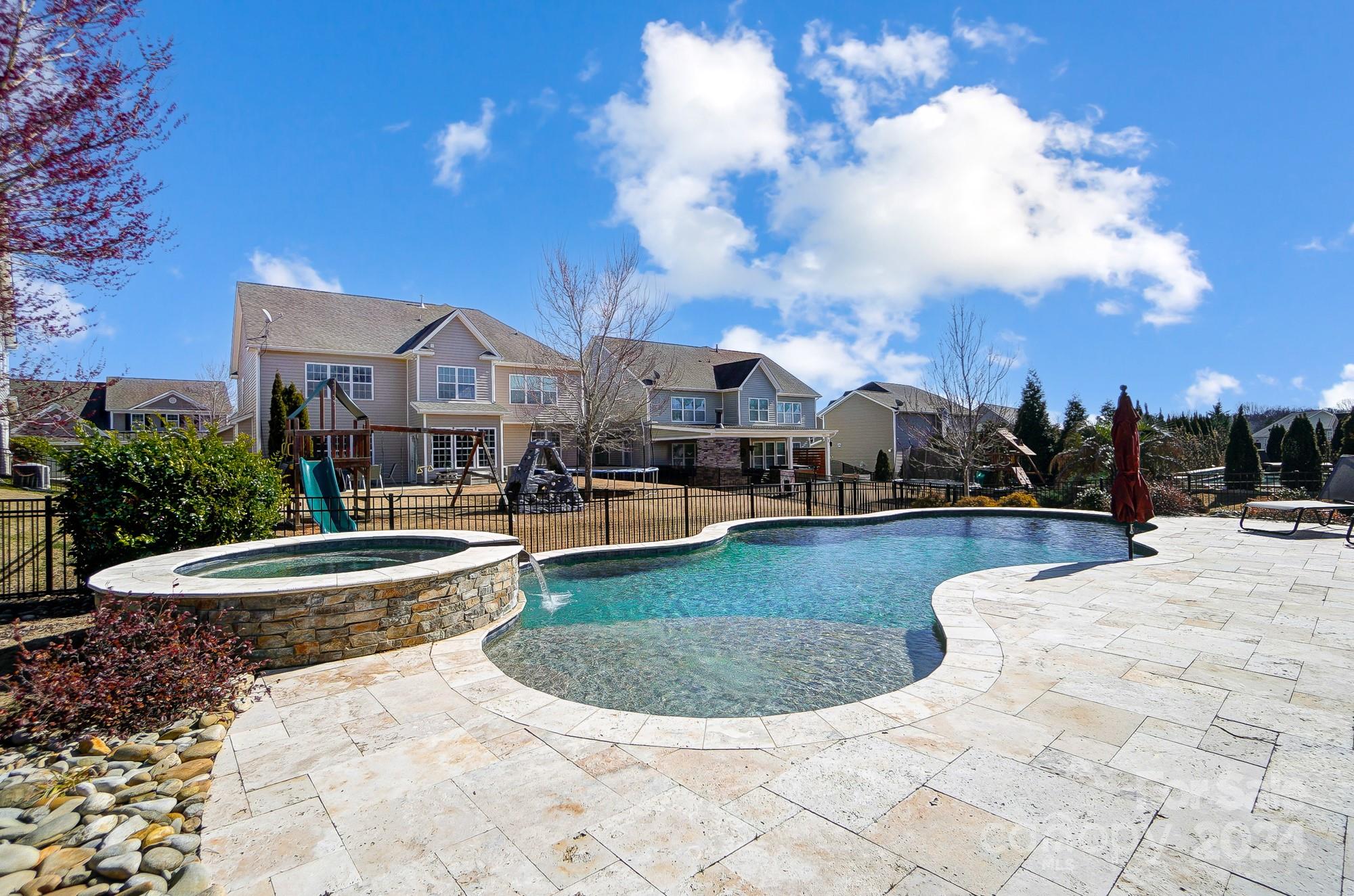 Lake Ridge - Residential