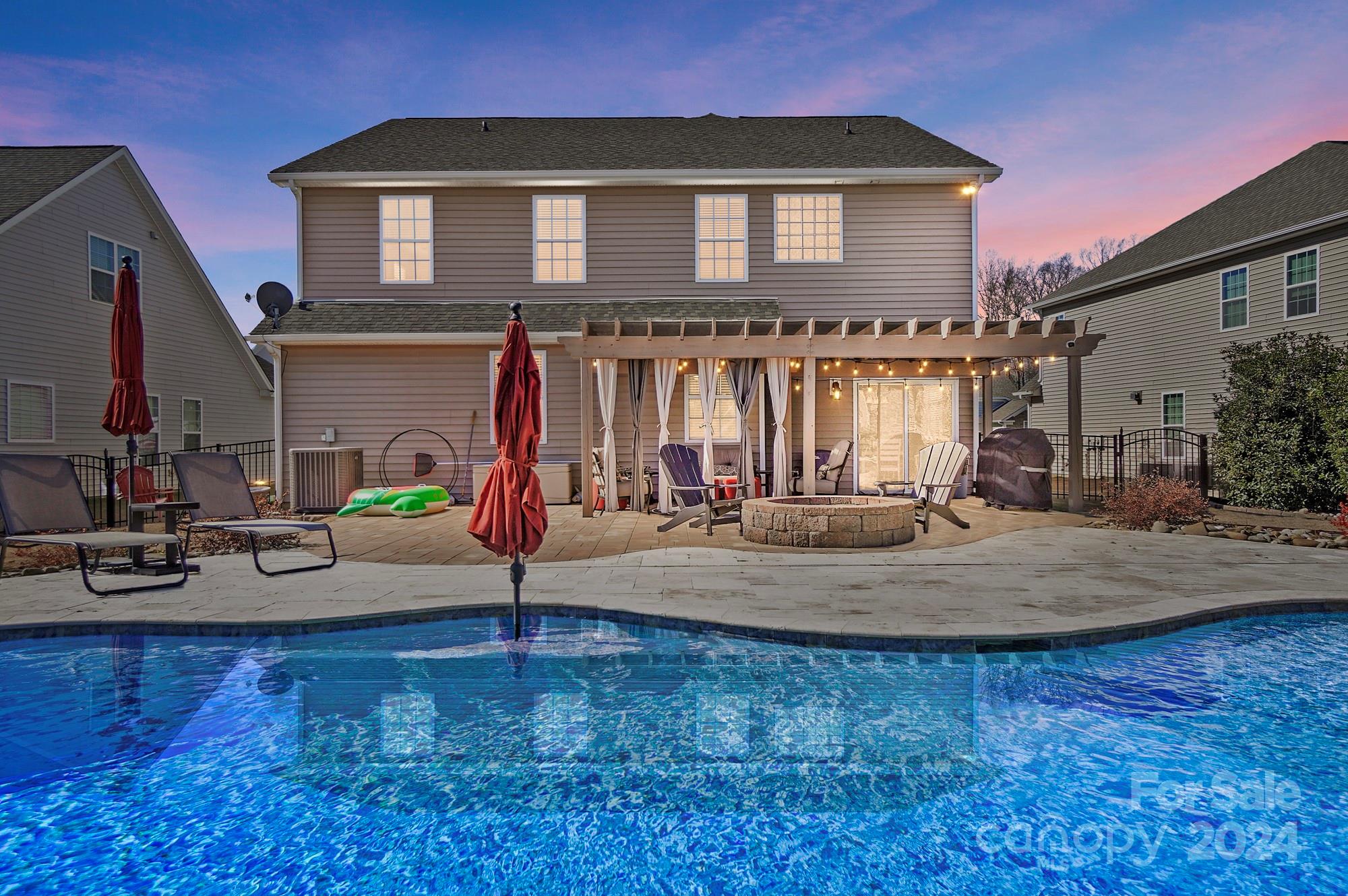 Lake Ridge - Residential