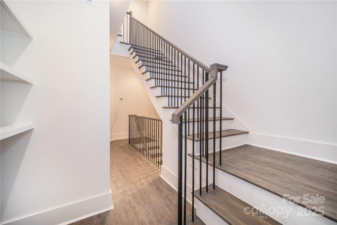 Montclaire - Residential