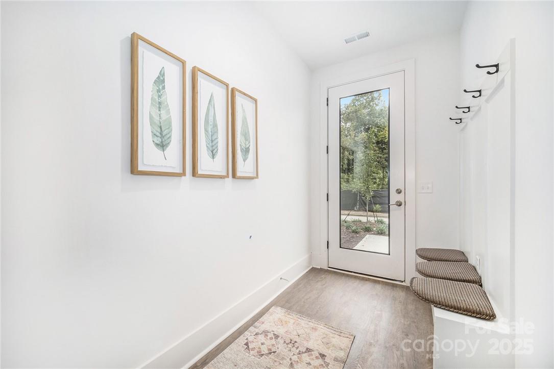 2659 Archdale Drive 10