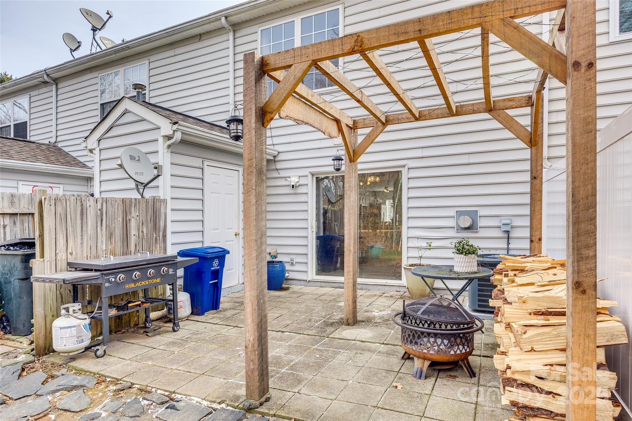 Sheffield Pointe - Residential