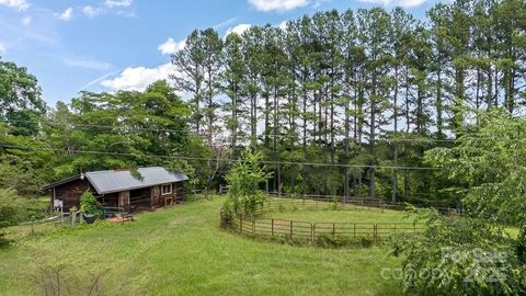 A home in Tryon