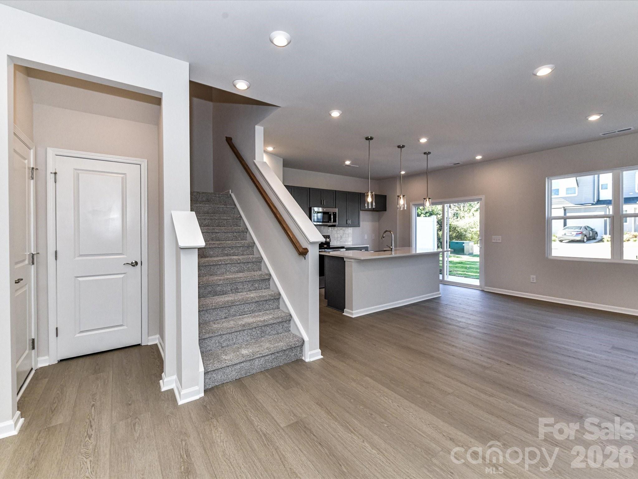 Fifteen 15 Cannon - Residential