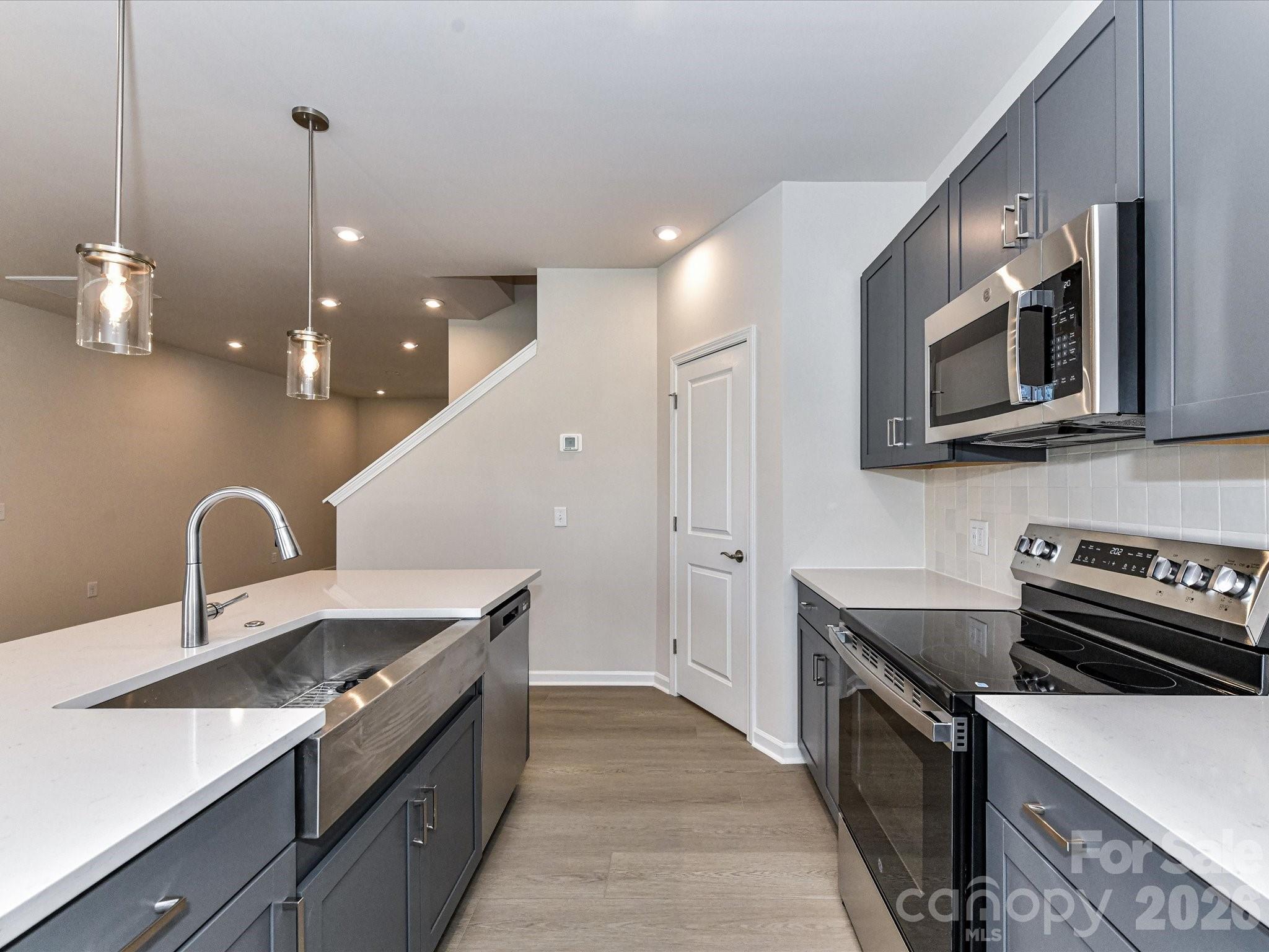 Fifteen 15 Cannon - Residential