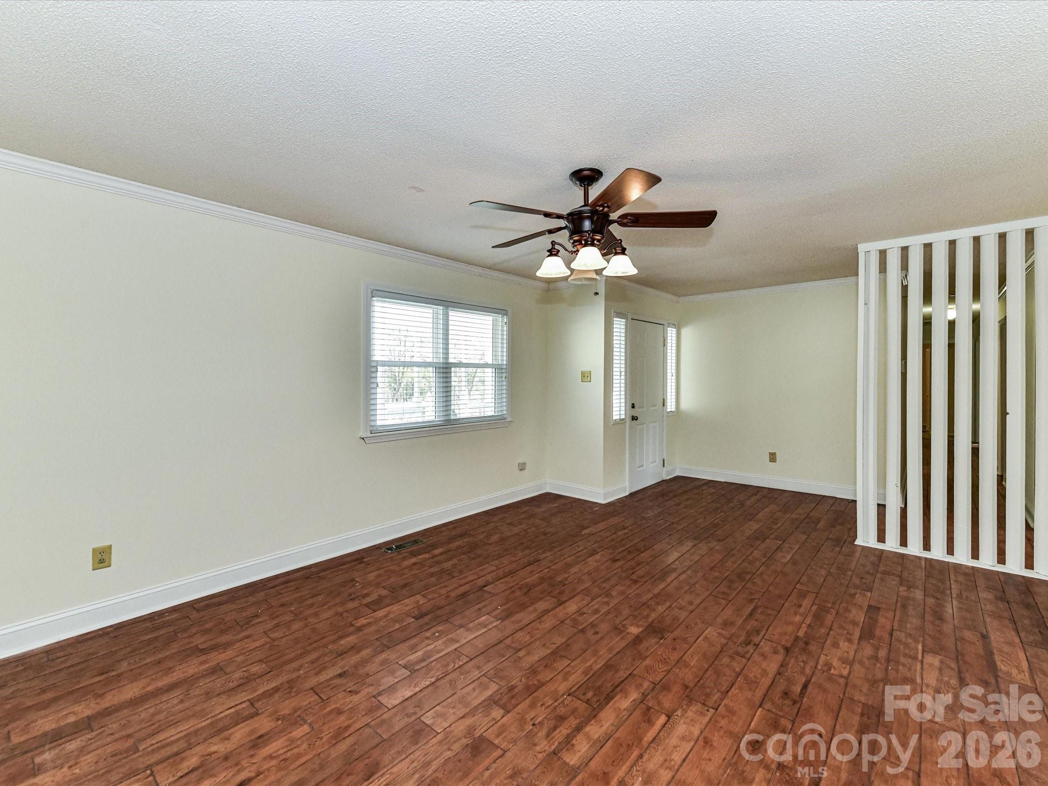 Lakewood Knolls - Residential