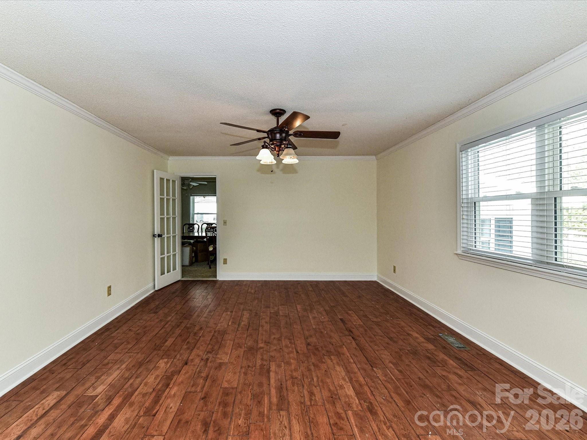 Lakewood Knolls - Residential