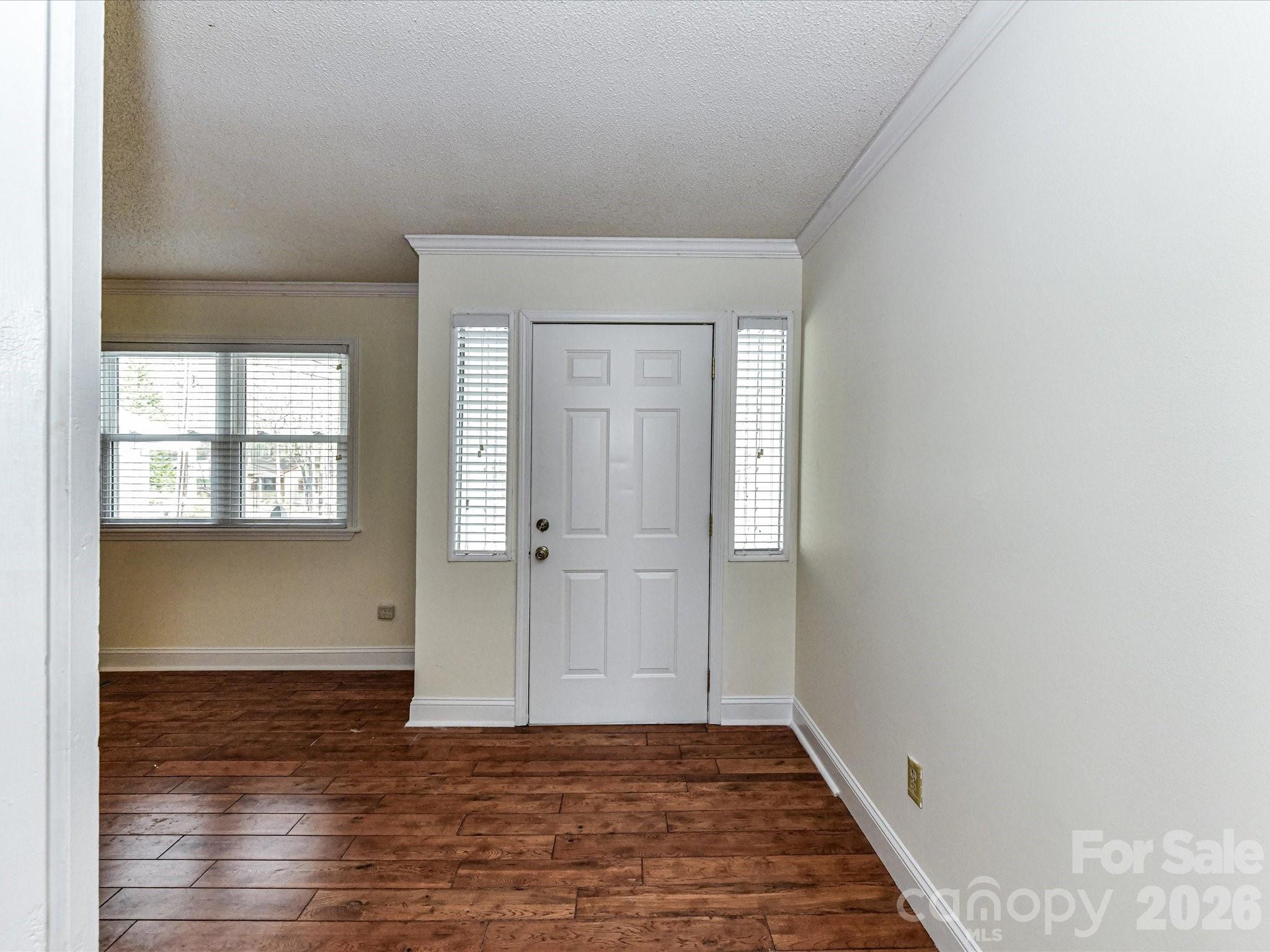 Lakewood Knolls - Residential