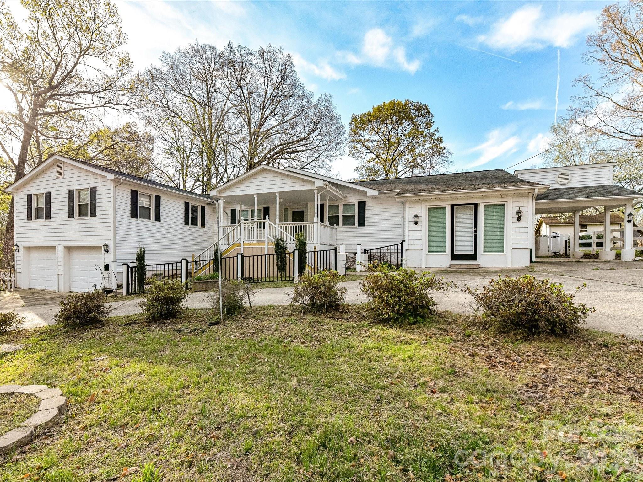 Lakewood Knolls - Residential