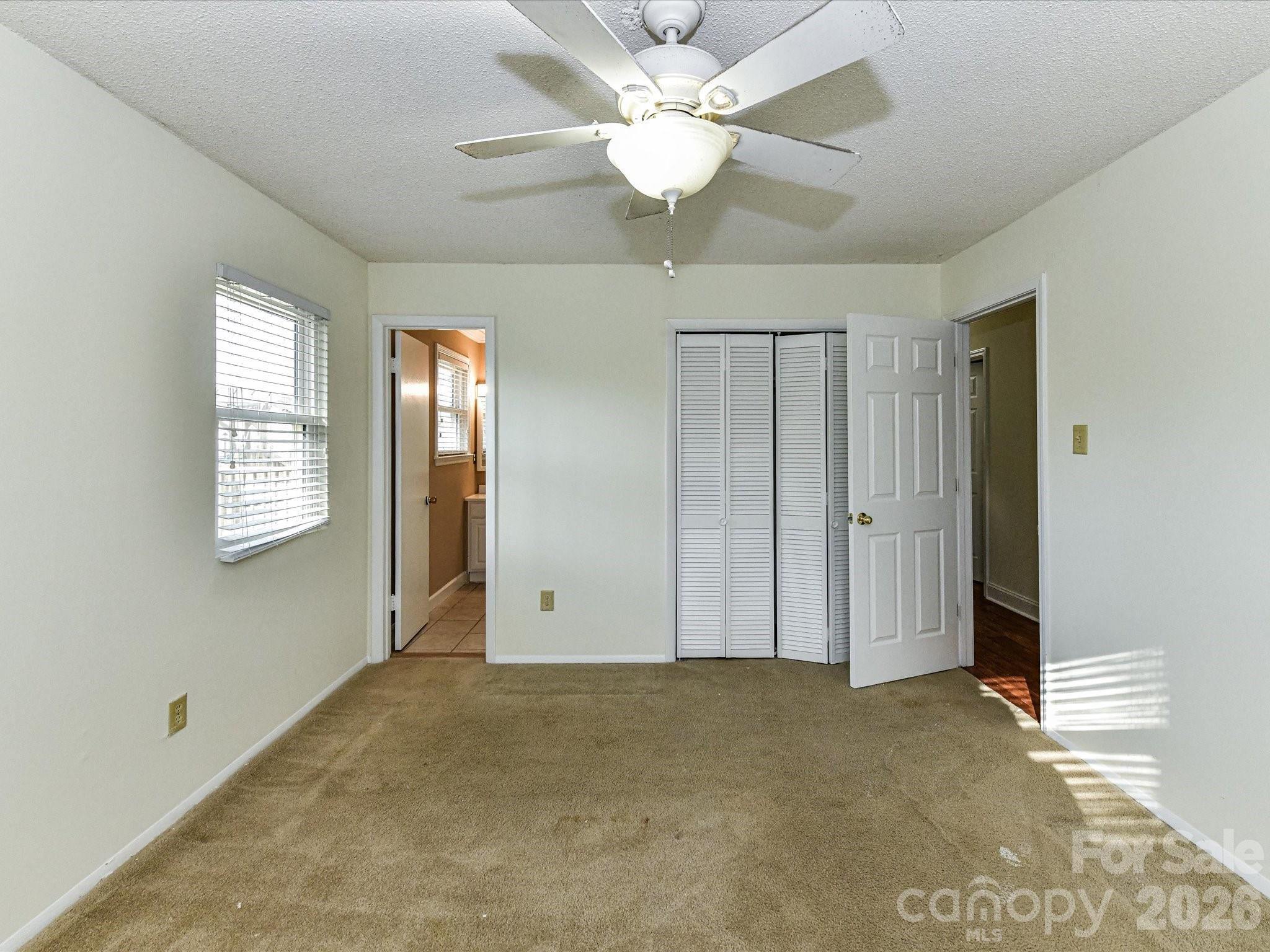 Lakewood Knolls - Residential