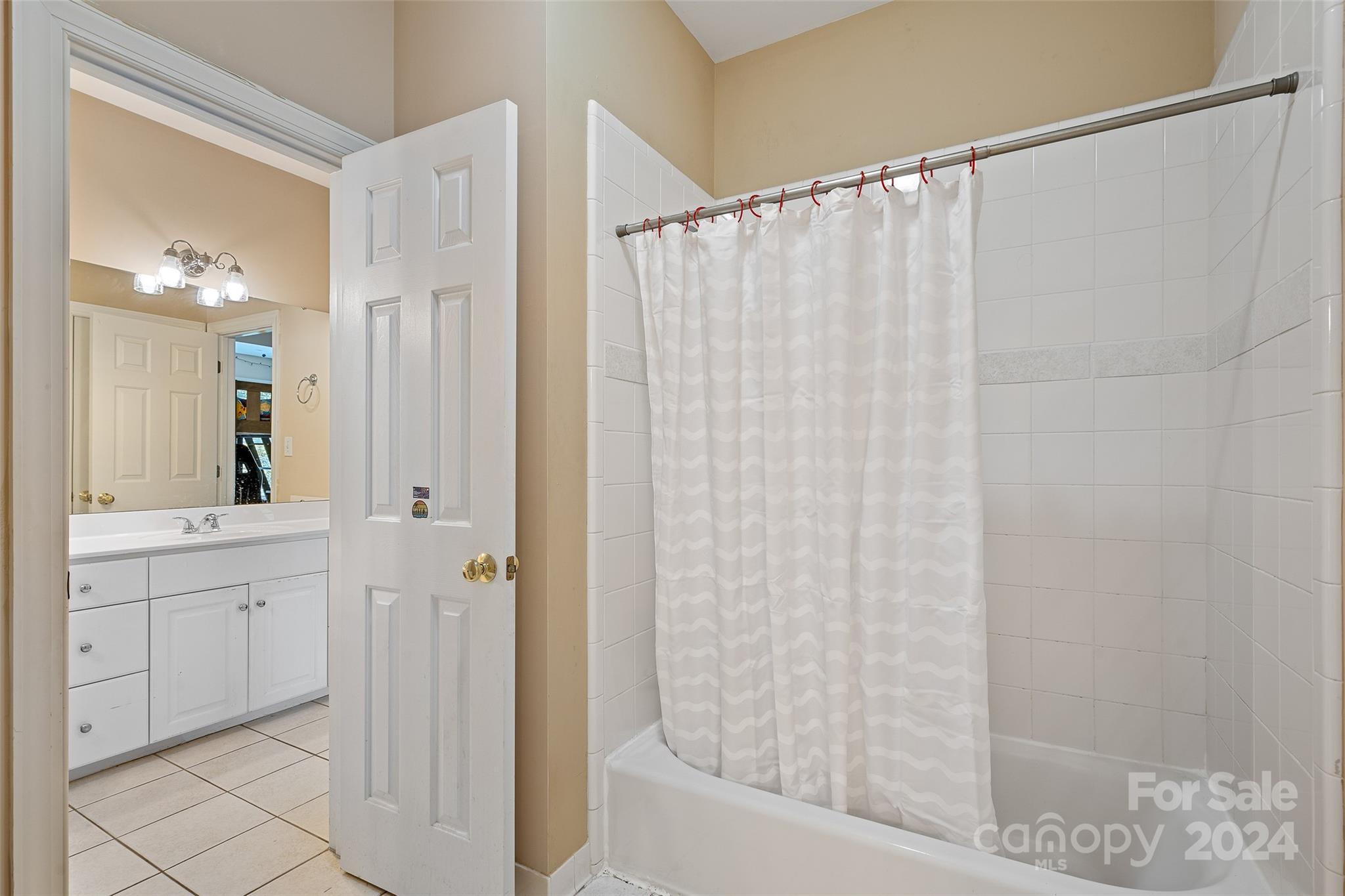 Weddington Hills - Residential